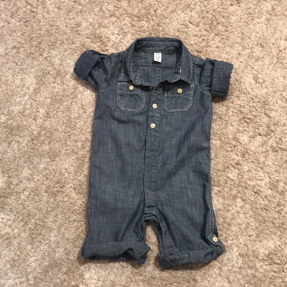 Baby boy bodysuit from Gap